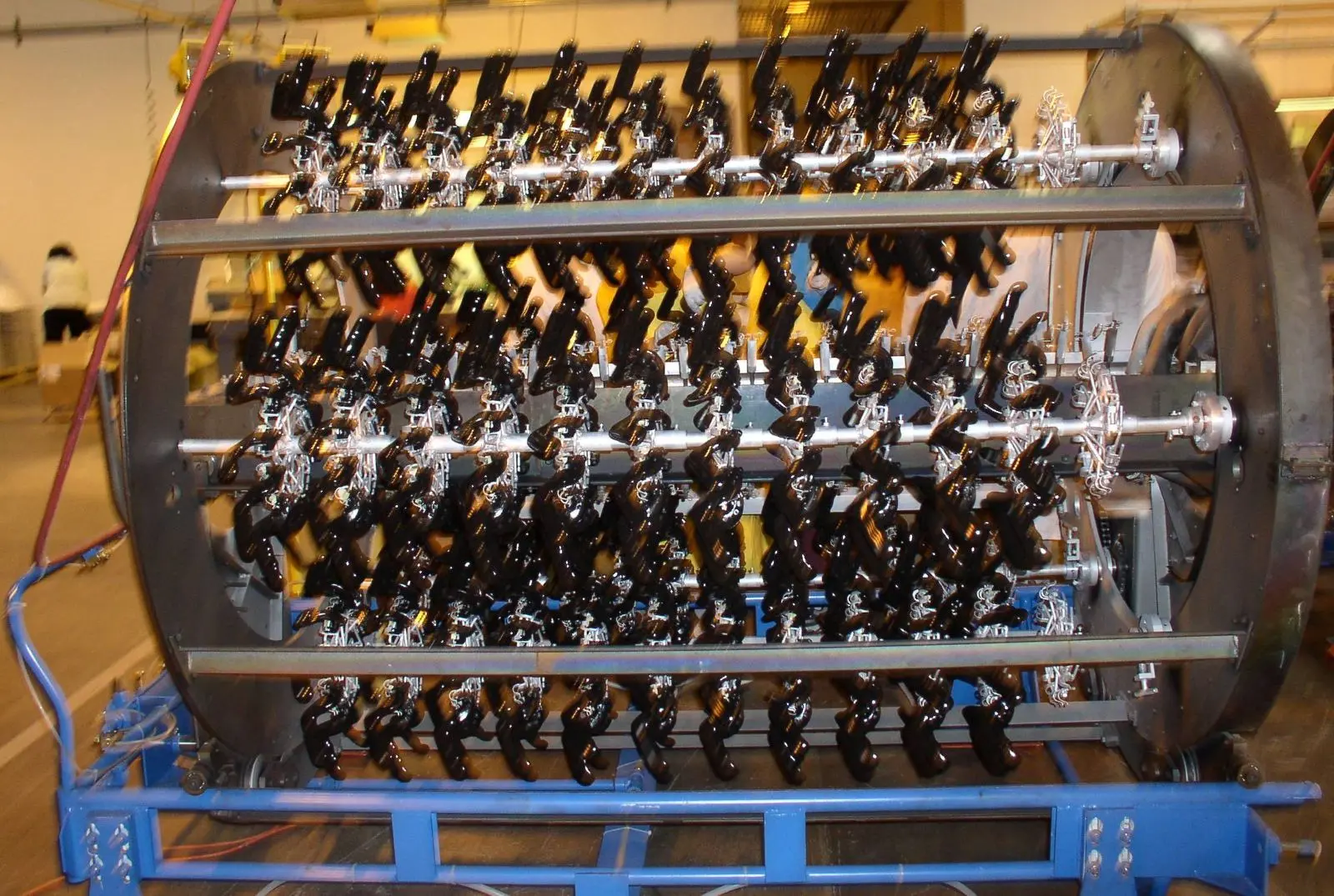 vacuum metallizing